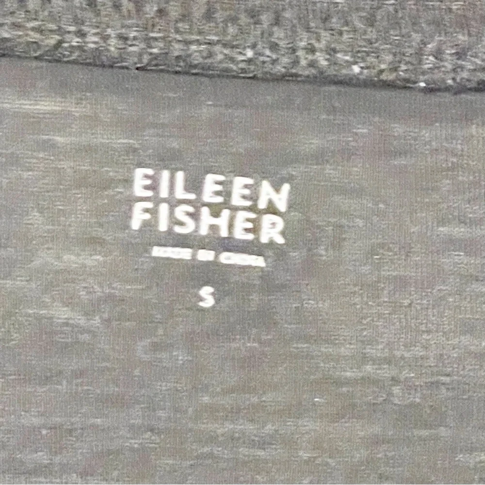 Eileen FIsher Size Small Black Silk Blend Draped Open Front Long Sleeve‎ Thin